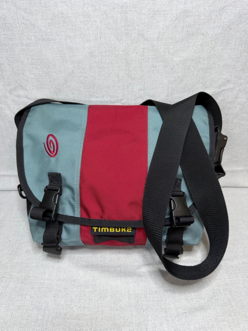 Vintage Timbuk2 Teal and Red Two-Tone Messenger Bag